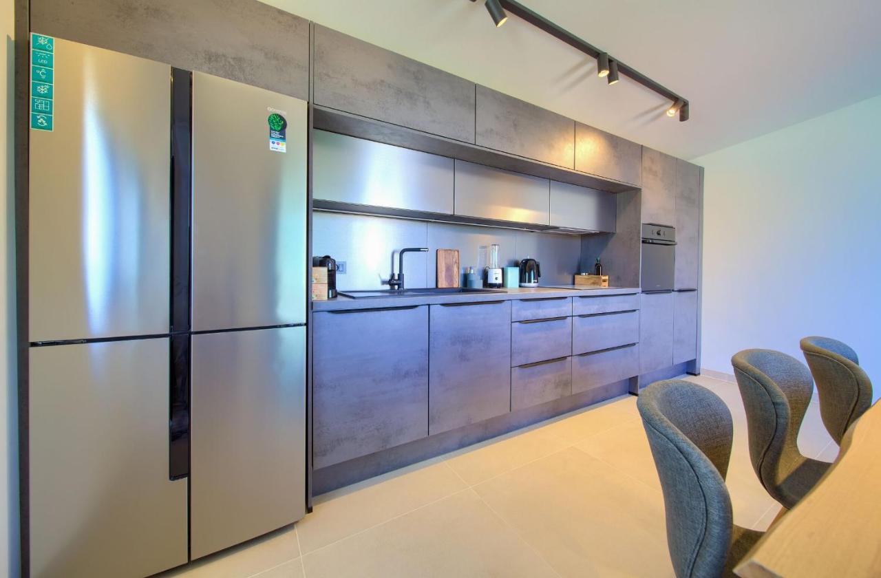 Apartments Sol Njivice Dış mekan fotoğraf