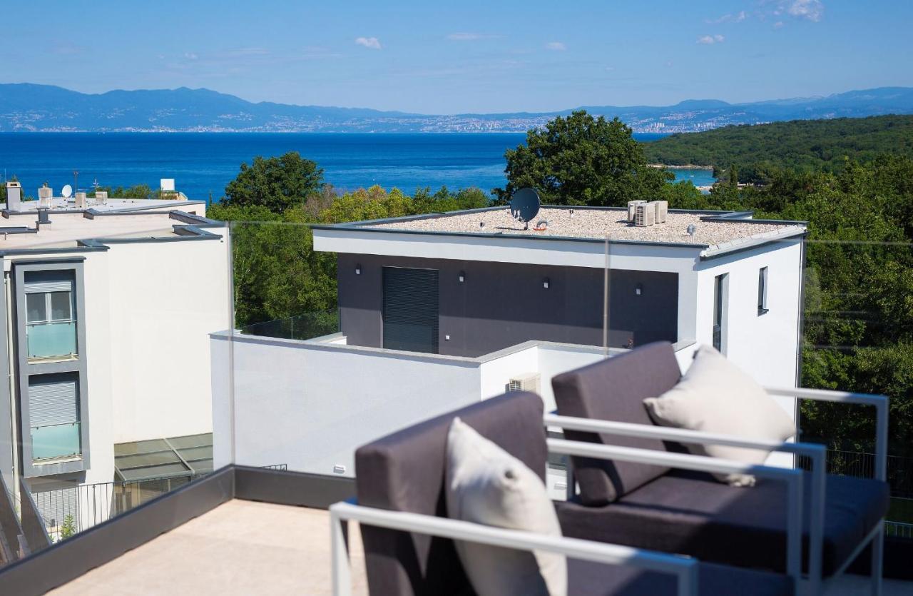 Apartments Sol Njivice Dış mekan fotoğraf